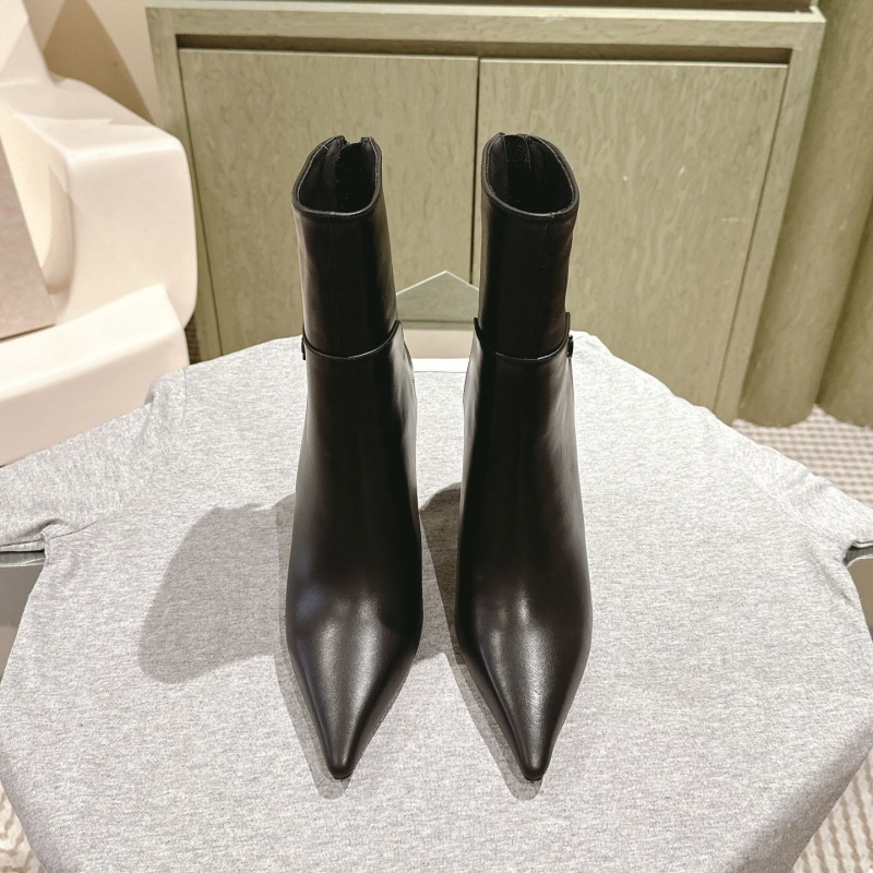 Ji*y Ch* boots